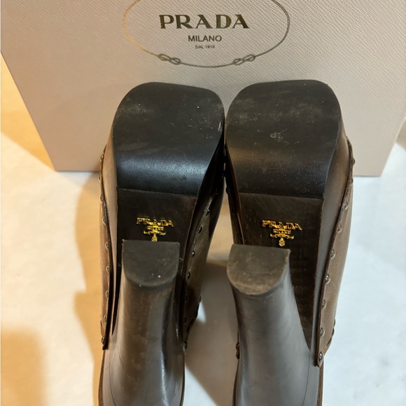 Prada Platform  Retro Clogs / Mules Size 40 Rich Brown With Gold/Silver Accents - Picture 4 of 5